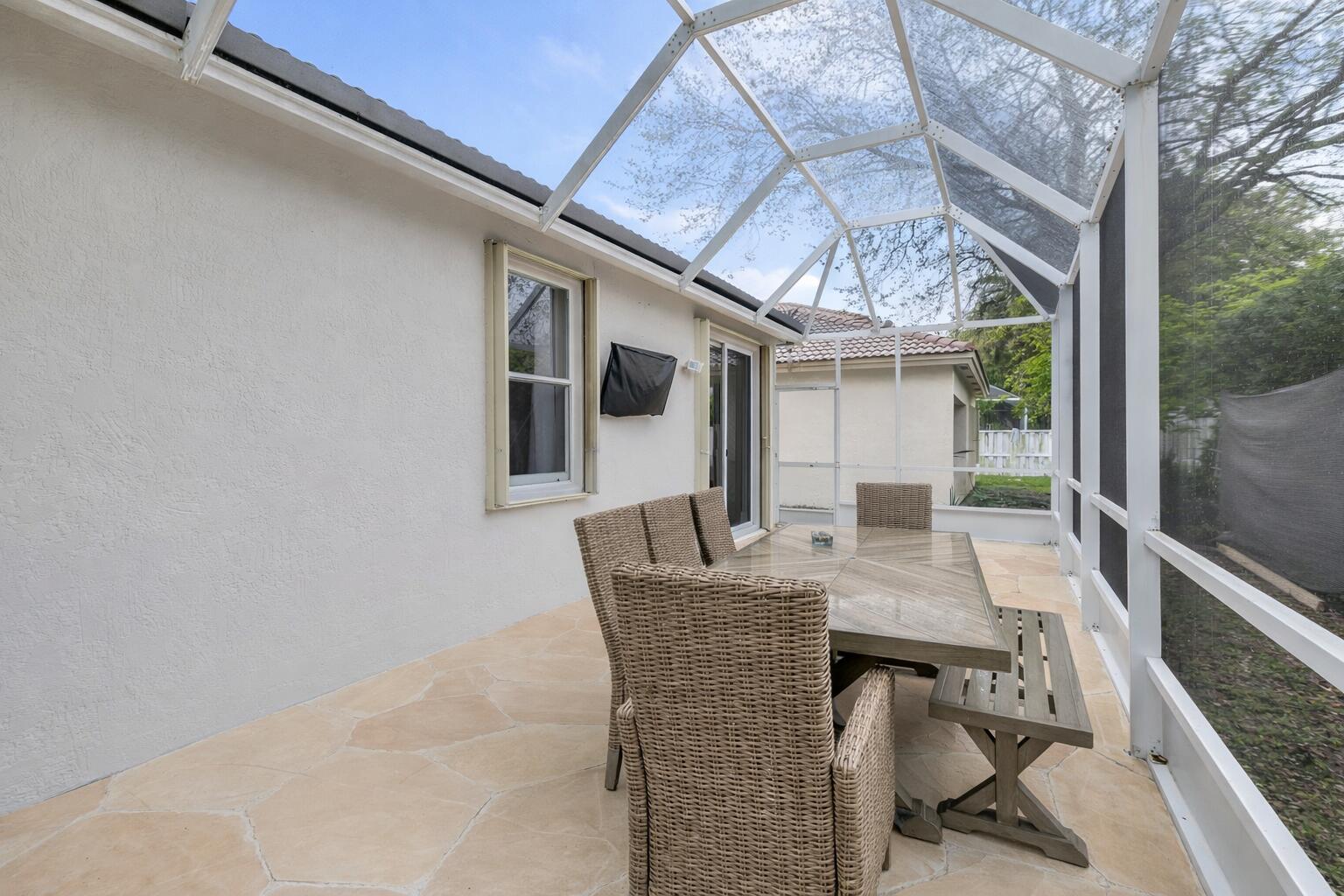 REGENCY LAKES AT COCONUT CREEK - Residential