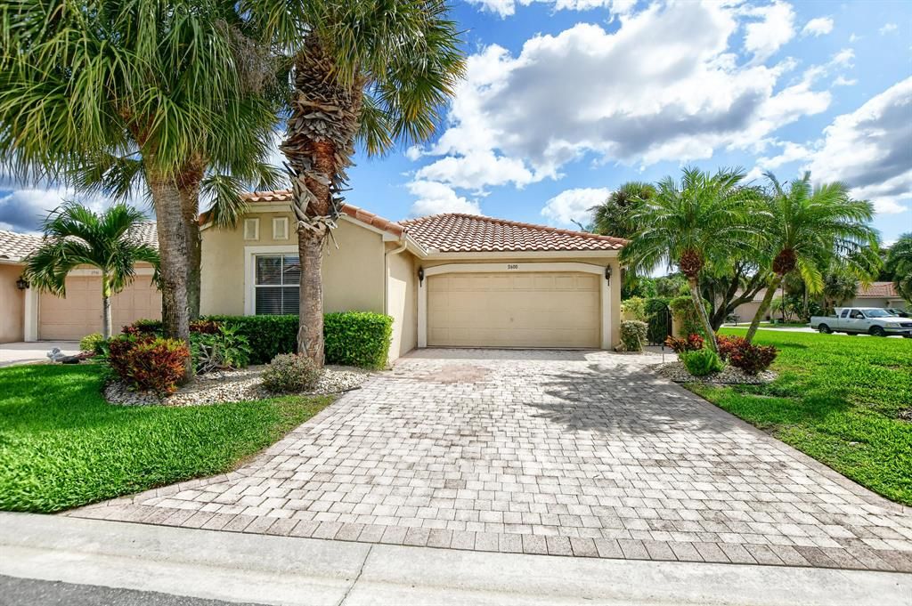 Photo of 11600 Augustus Drive, Boynton Beach, FL 33437 (MLS # R10873206)