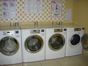 PALM BEACH HARBOUR CLUB CONDO - Residential