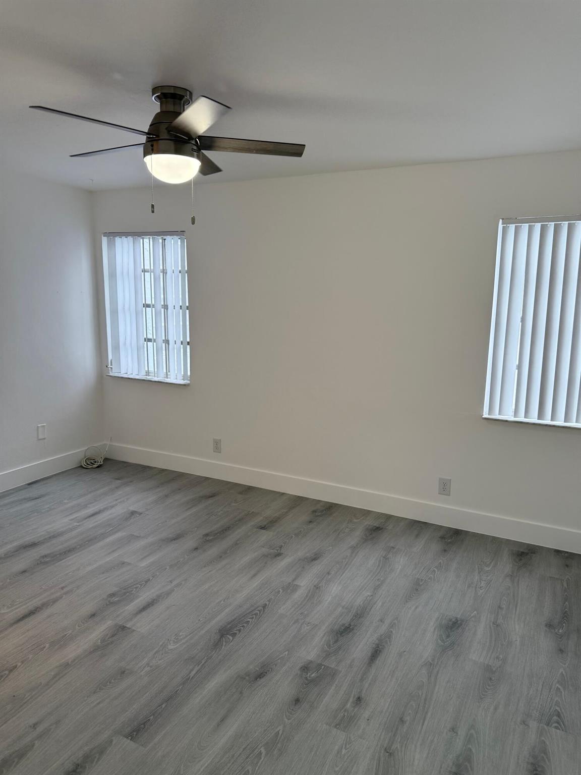 BOCA RATON HILLS SEC 02 - Residential Lease