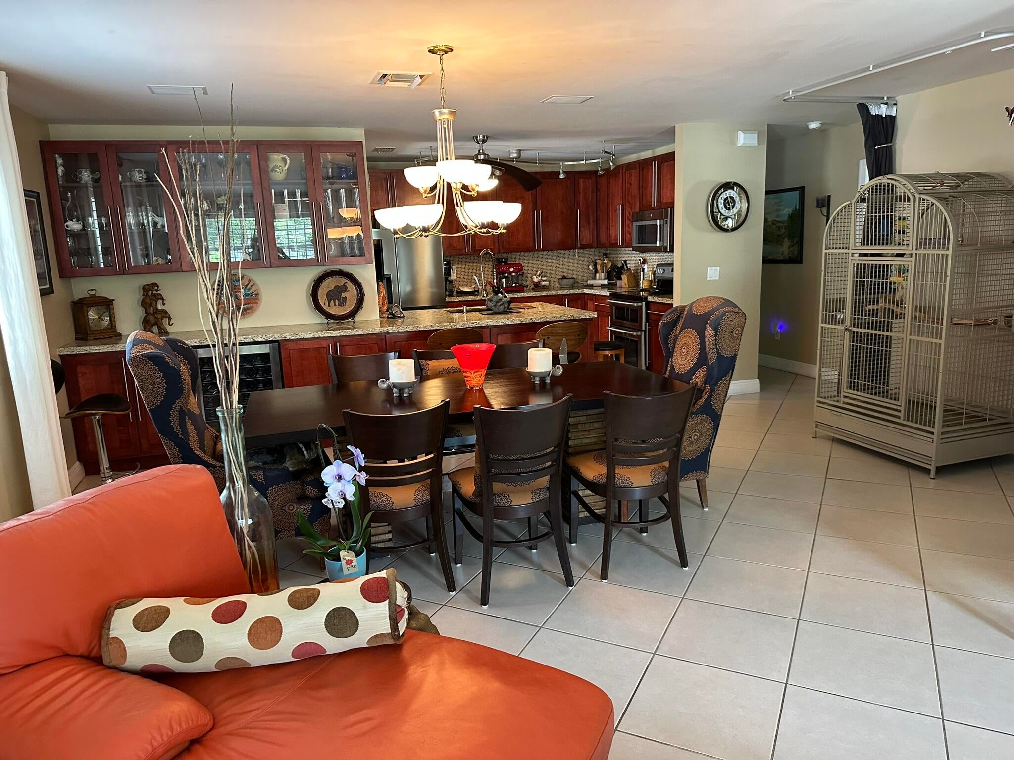 3040 NW 7TH Street