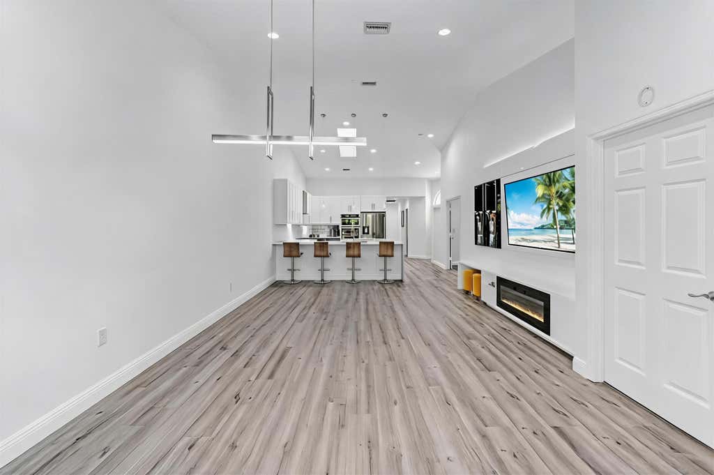 Photo of 8255 Via Bella, Boca Raton, FL 33496 (MLS # B26066426)