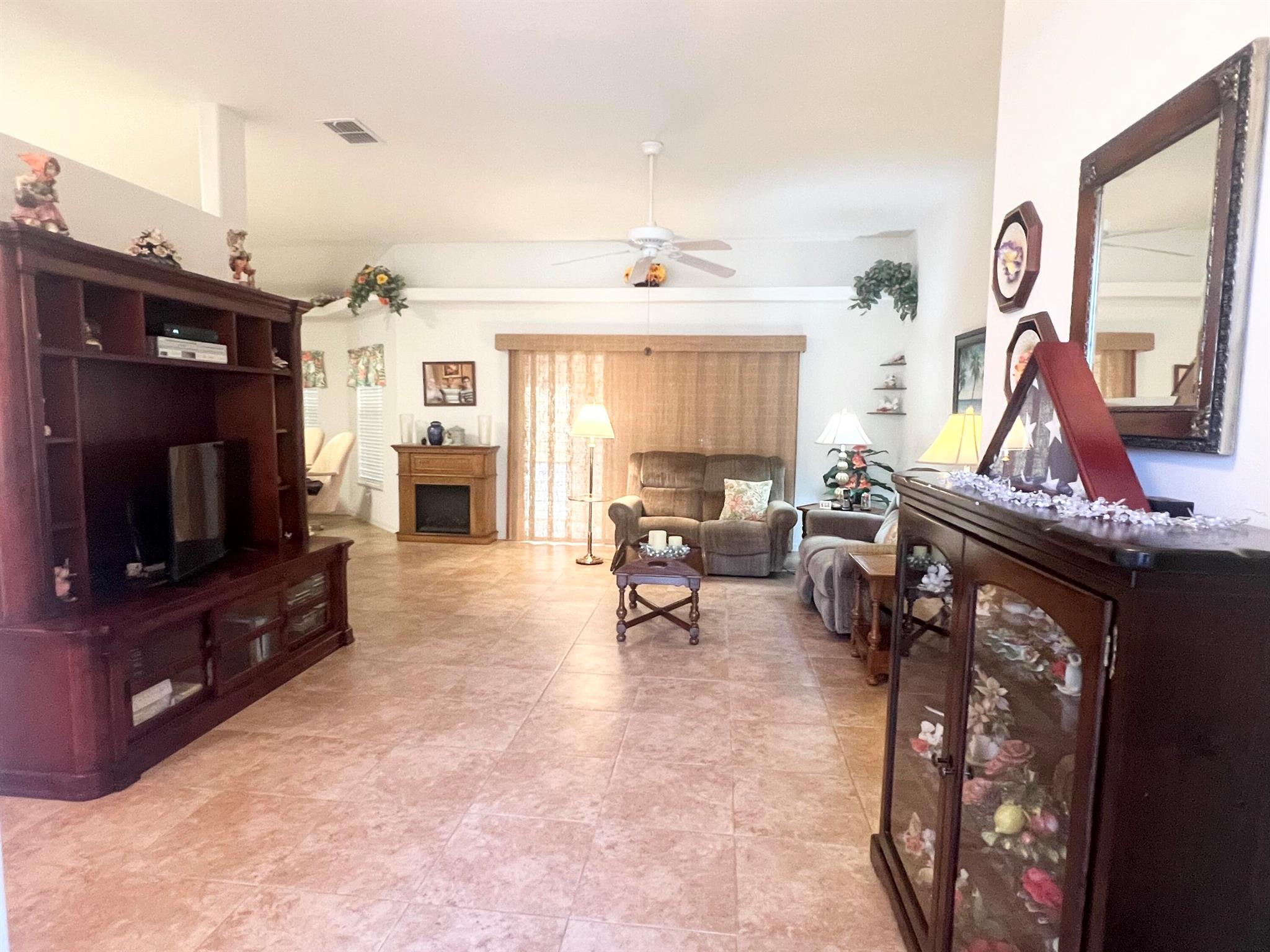 PORT ST LUCIE SECTION 8 - Residential