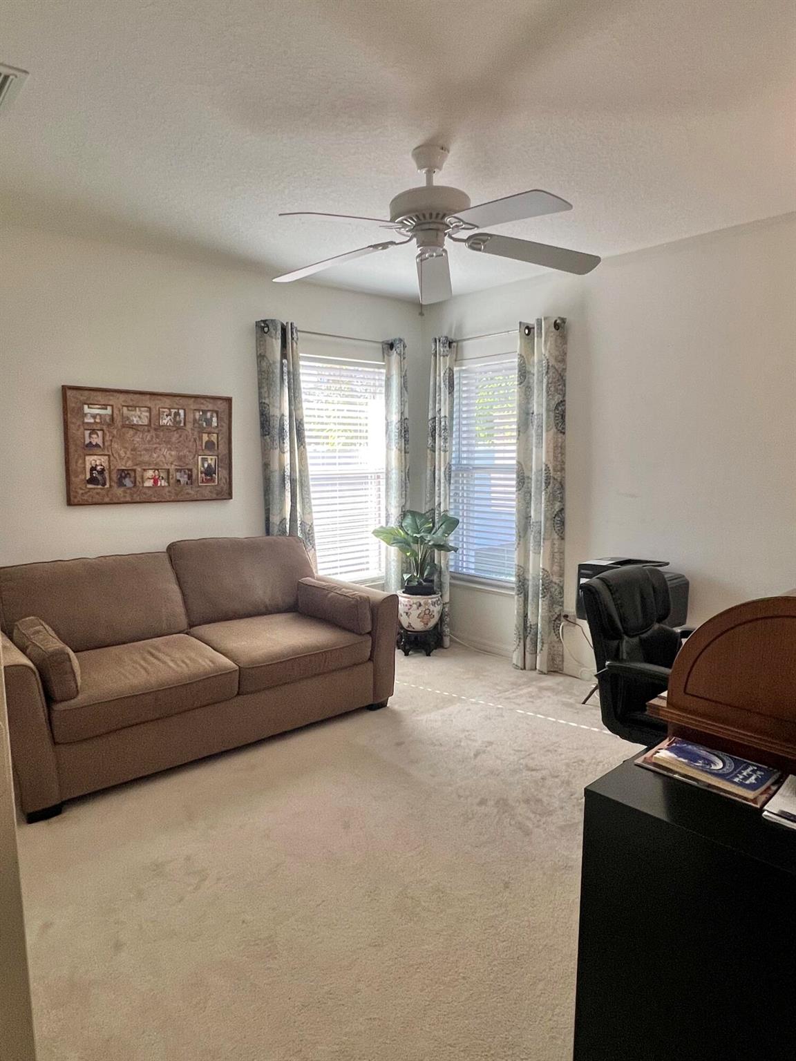 PORT ST LUCIE SECTION 8 - Residential