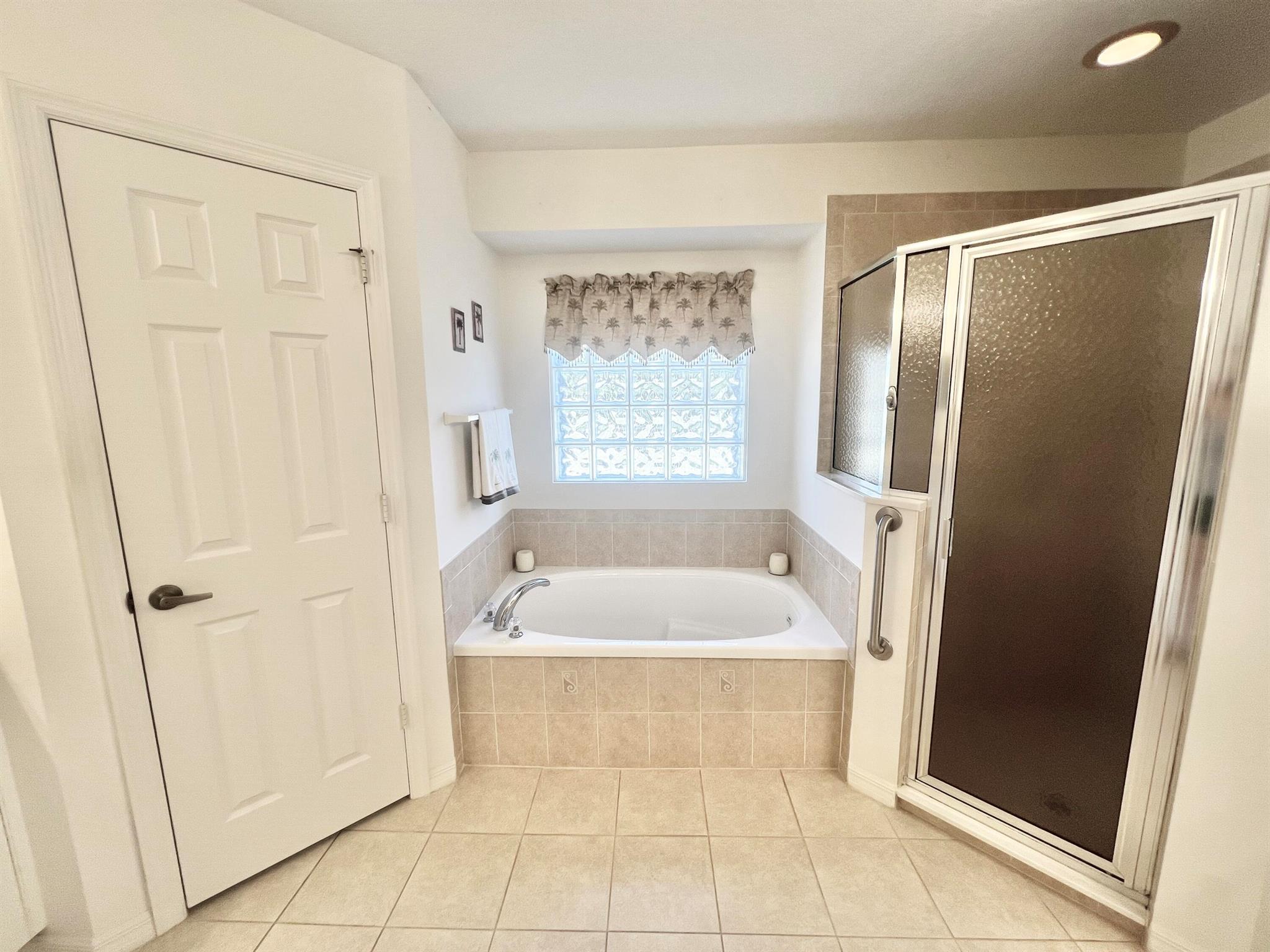 PORT ST LUCIE SECTION 8 - Residential