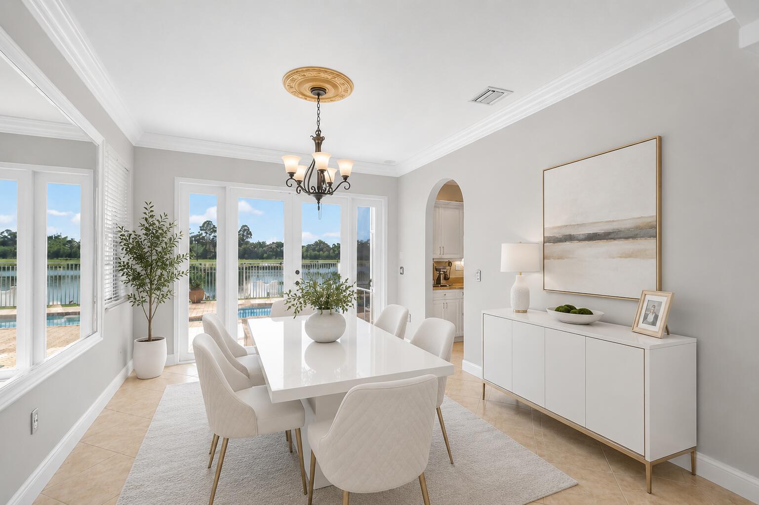 2214 Ridgewood Circle