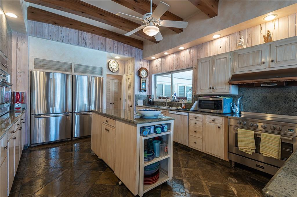 LUCILLE ISLAND - Residential