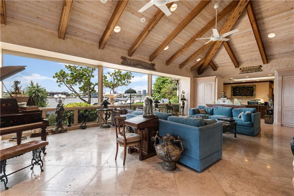 LUCILLE ISLAND - Residential