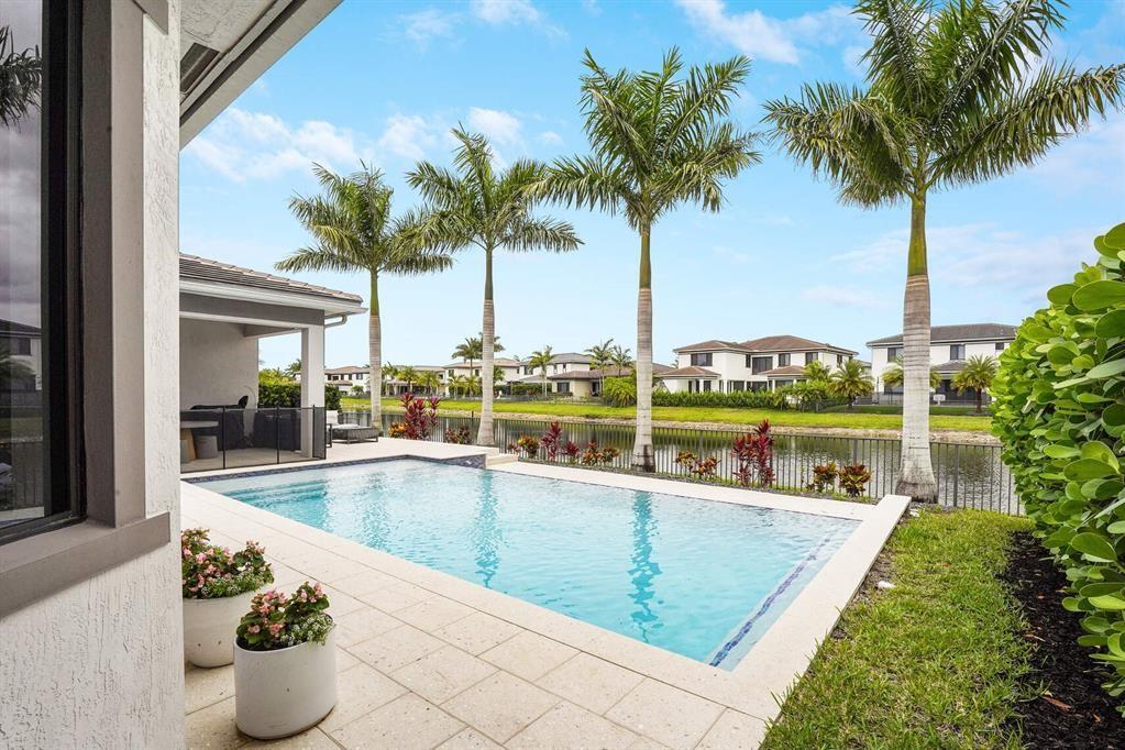 View photos, virtual tours, details... 10595 S Lago Vista Circle