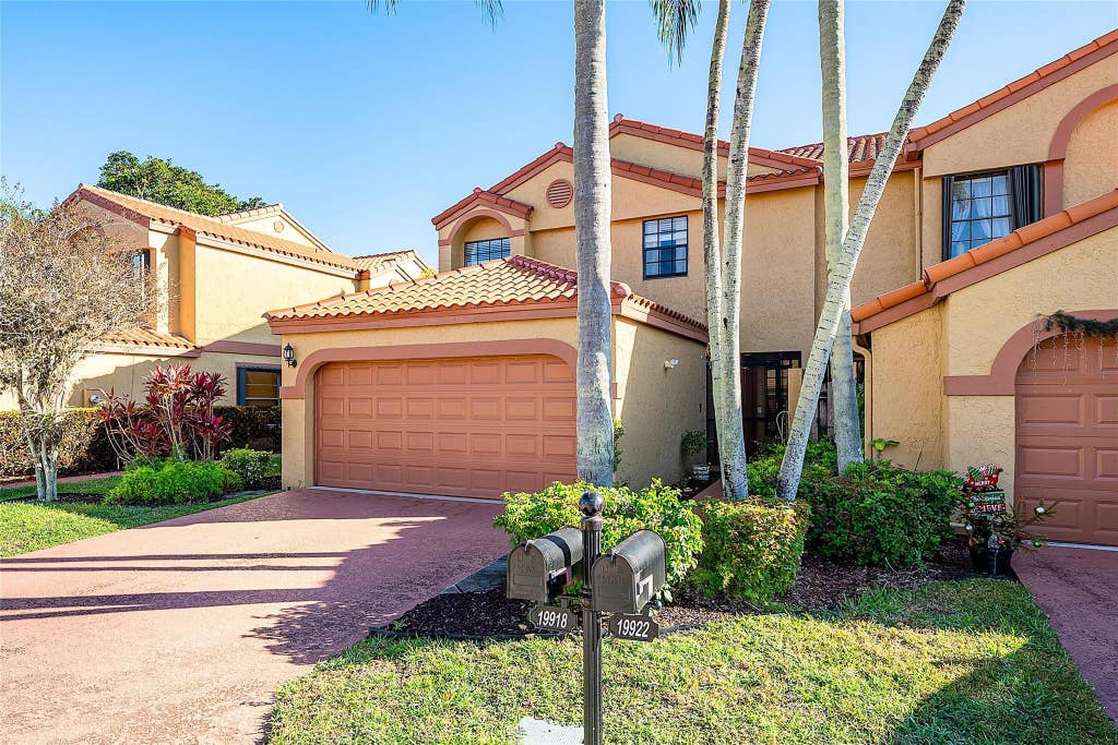 Photo of 19918 Villa Lante Place #19918, Boca Raton, FL 33434 (MLS # B26045524)