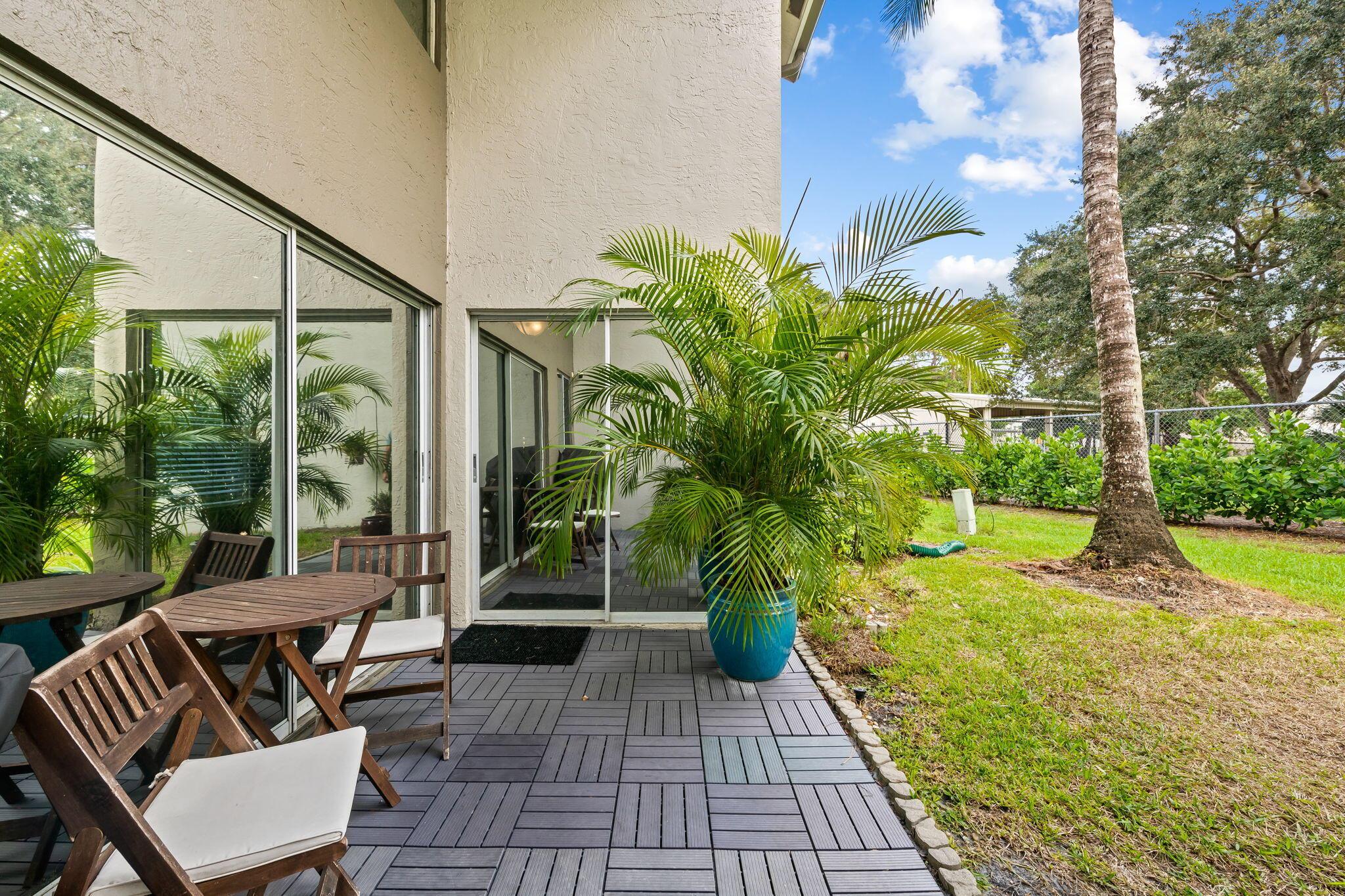 Boca Pines - Residential