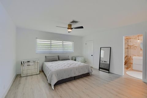 Single Family Residence in Boca Raton FL 891 Hickory Terrace Ter 21.jpg