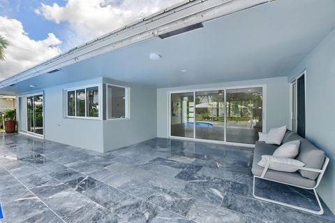 Single Family Residence in Boca Raton FL 891 Hickory Terrace Ter 33.jpg