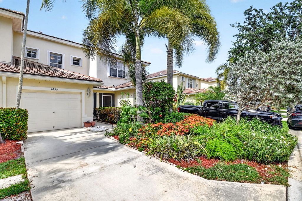 Photo of 9695 Porta Leona Lane, Boynton Beach, FL 33472 (MLS # B26027482)