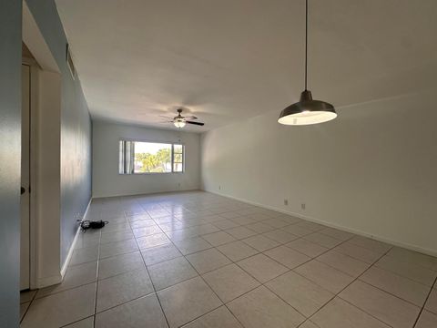 5800 NE 22nd Way 523 Fort Lauderdale FL 33308