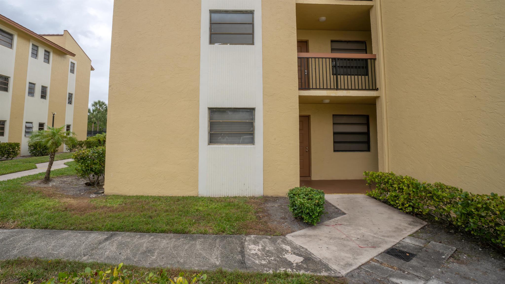 2015 Coral Ridge Drive S108