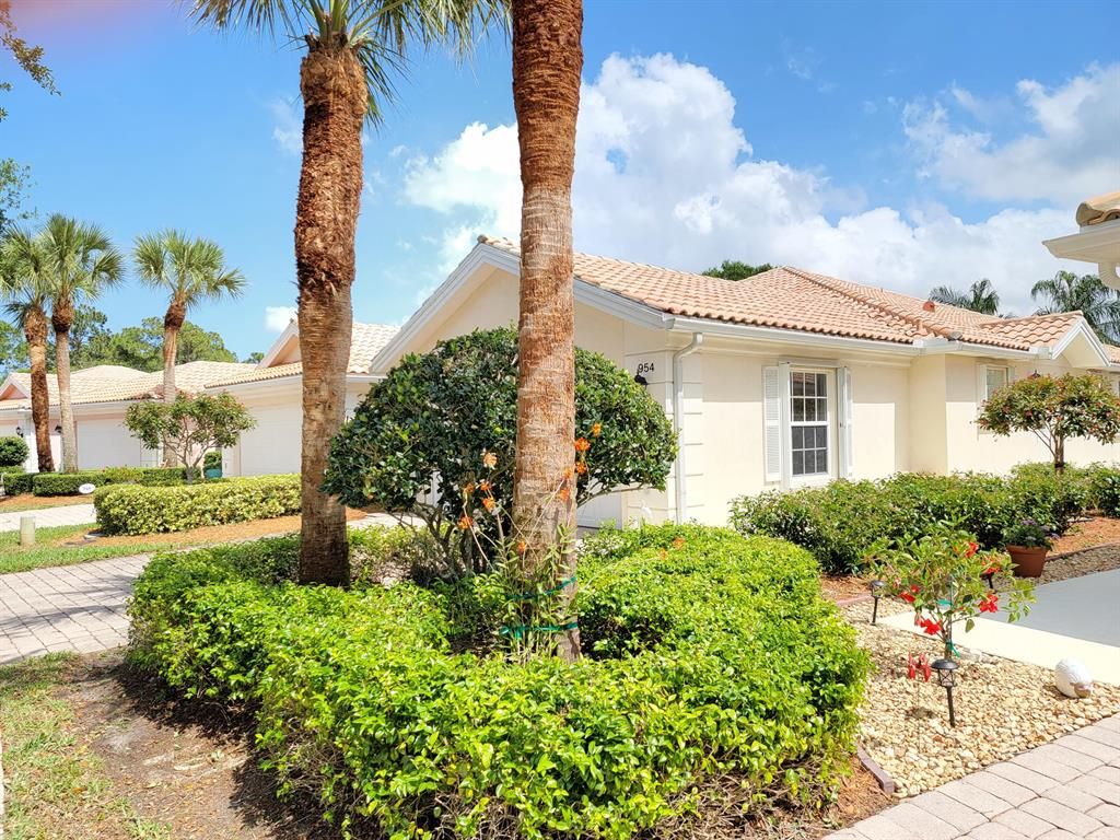 Photo of 954 SW Balmoral Trace, Stuart, FL 34997 (MLS # R10708941)