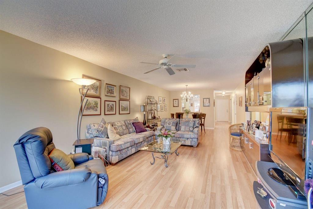 PALM GREENS AT VILLA DEL RAY COND PHASE
1,2,2-A,2 - Residential