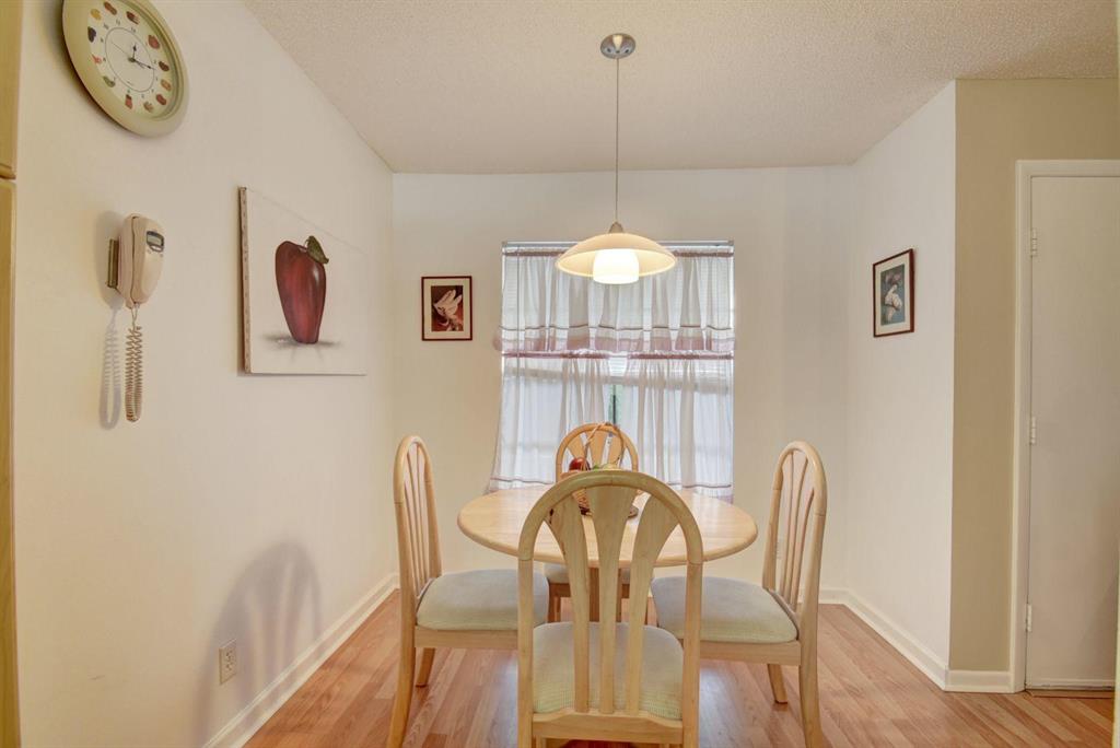 PALM GREENS AT VILLA DEL RAY COND PHASE
1,2,2-A,2 - Residential