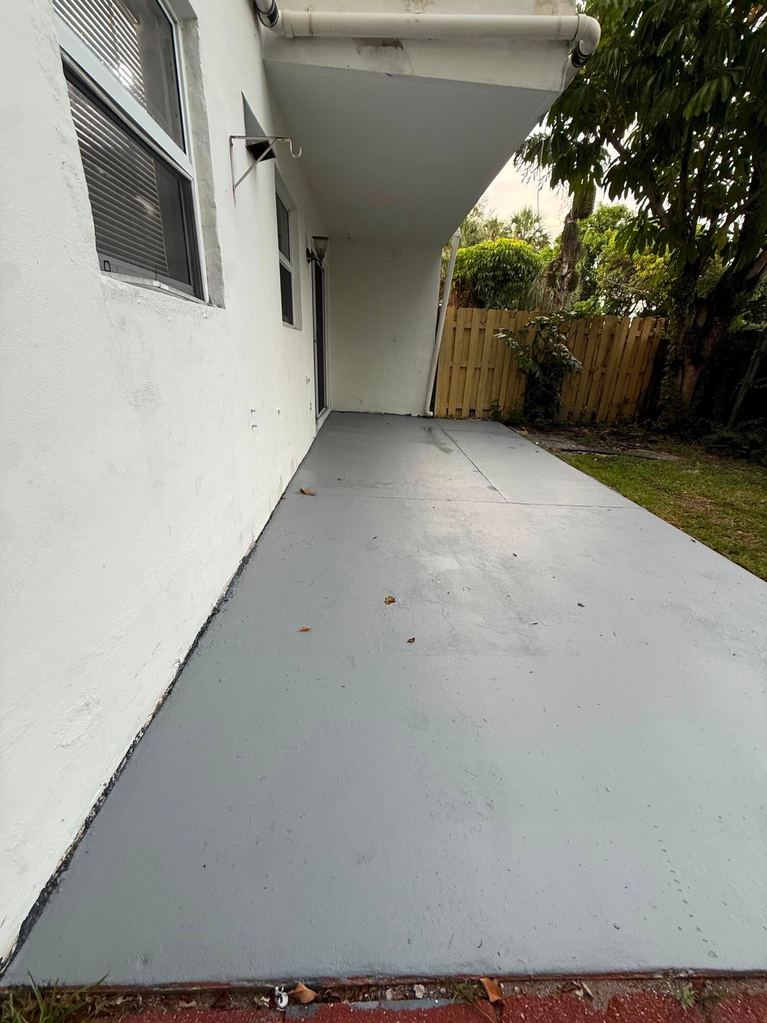 313 SW 1ST Court L-3