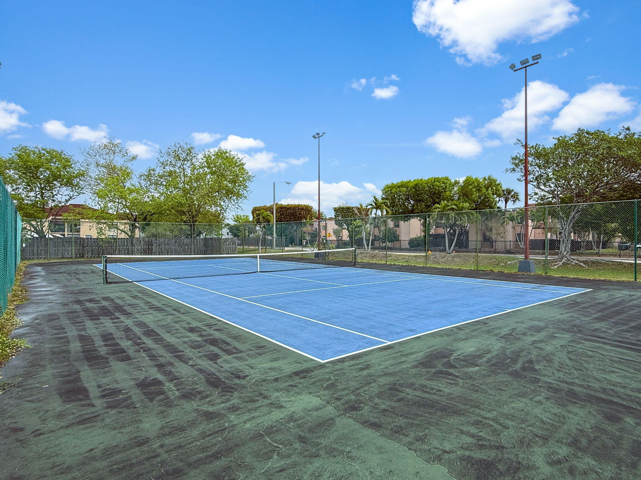 WEST LAKE VILLAGE II CONDO PH V - Residential Lease