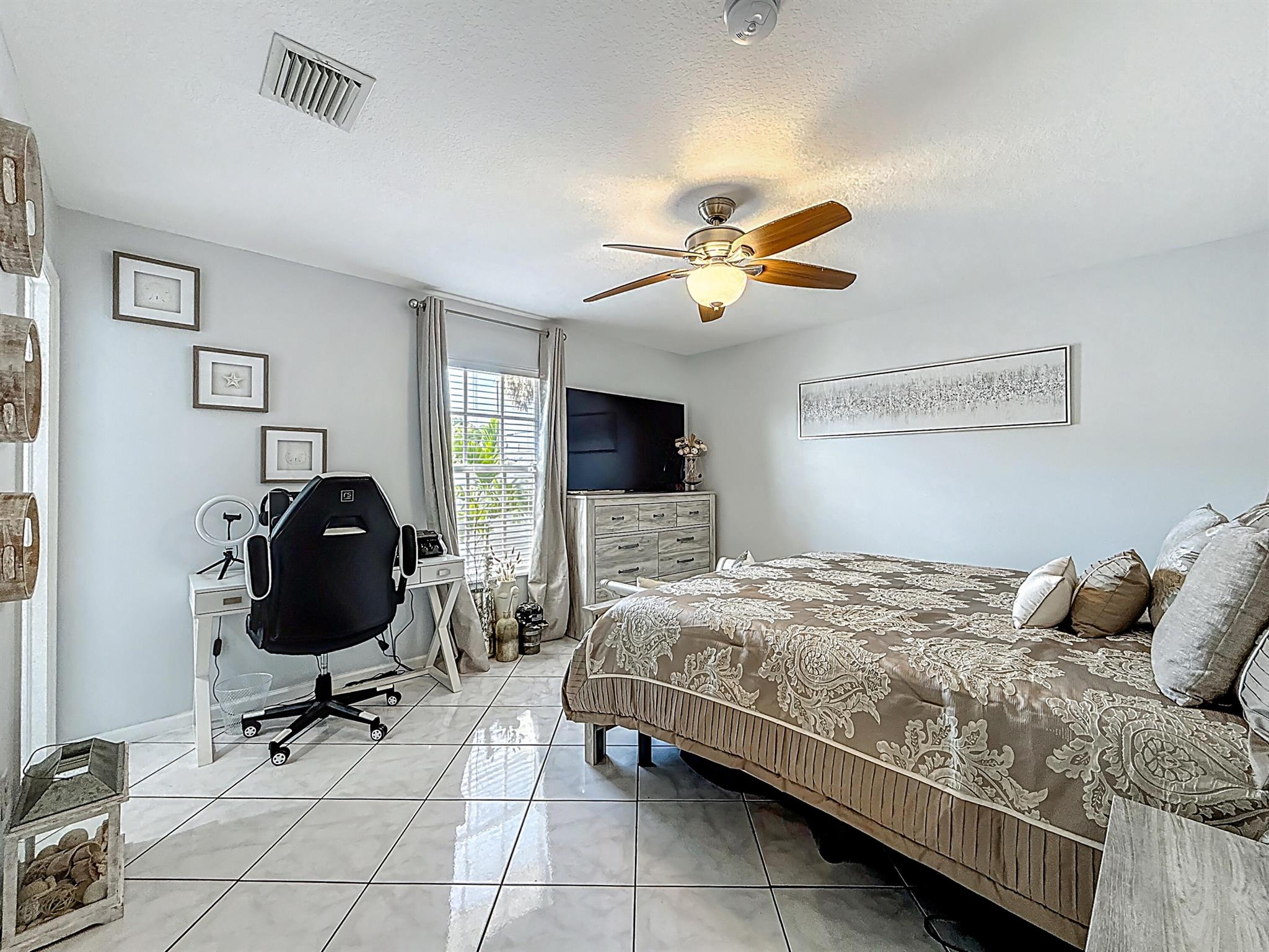 34953 Cameo BLVD - Residential