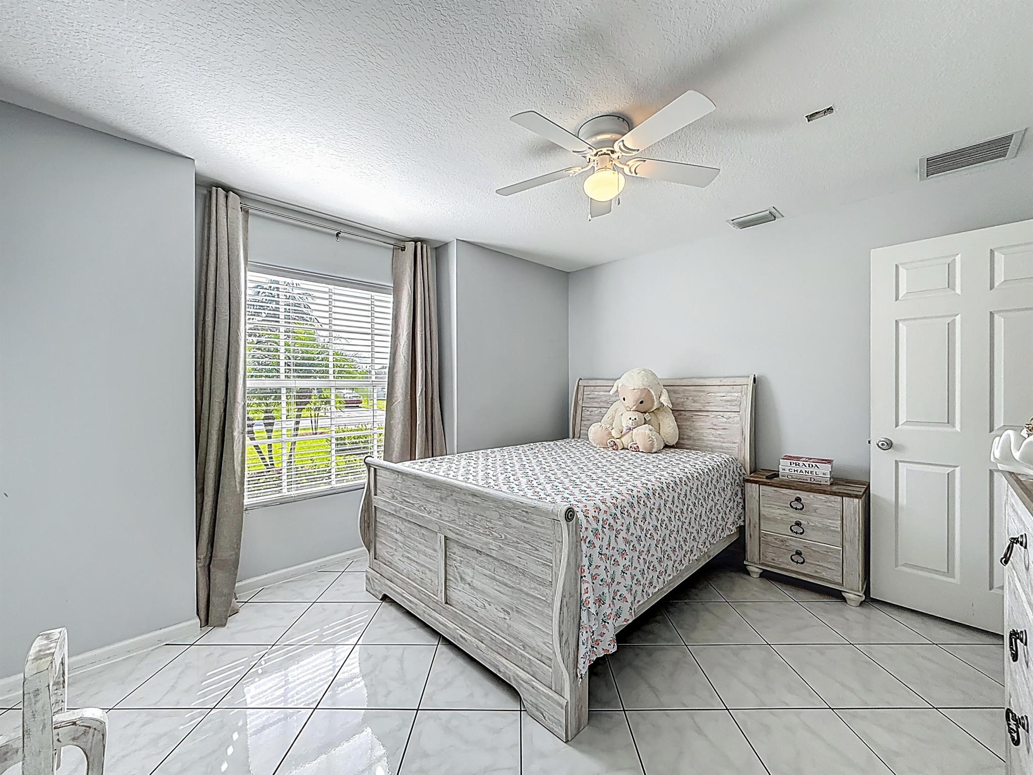 34953 Cameo BLVD - Residential