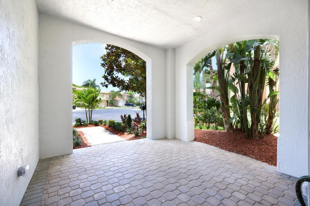 Photo of 6484 Paradise Cove, West Palm Beach, FL 33411 (MLS # R11103323)