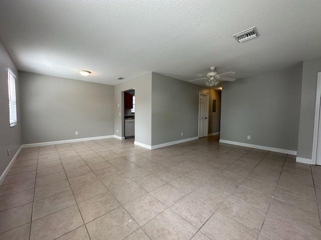 GREYNOLDS HIGHLANDS UNIT 1 - Residential Lease