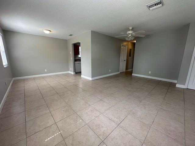 GREYNOLDS HIGHLANDS UNIT 1 - Residential Lease