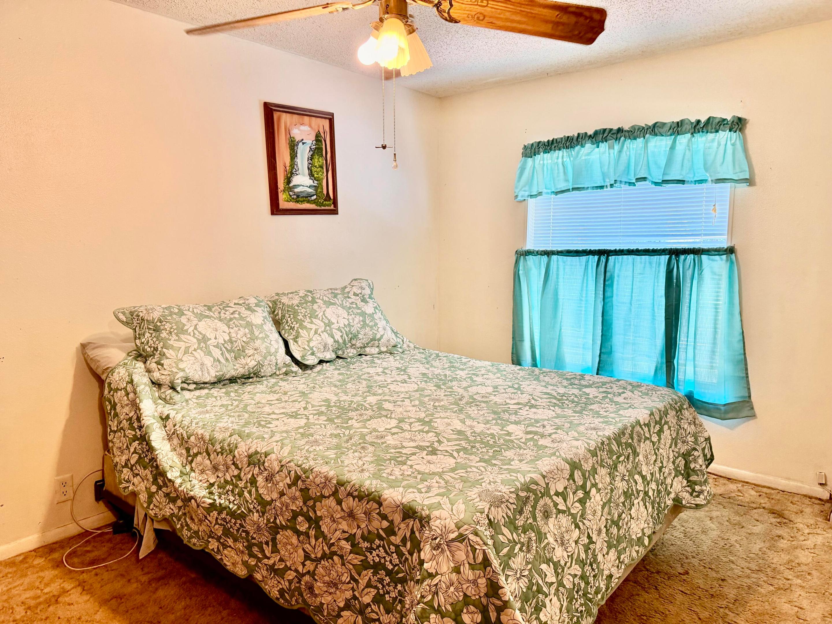 PINE OAKS VILLAGE NO 1 - Residential