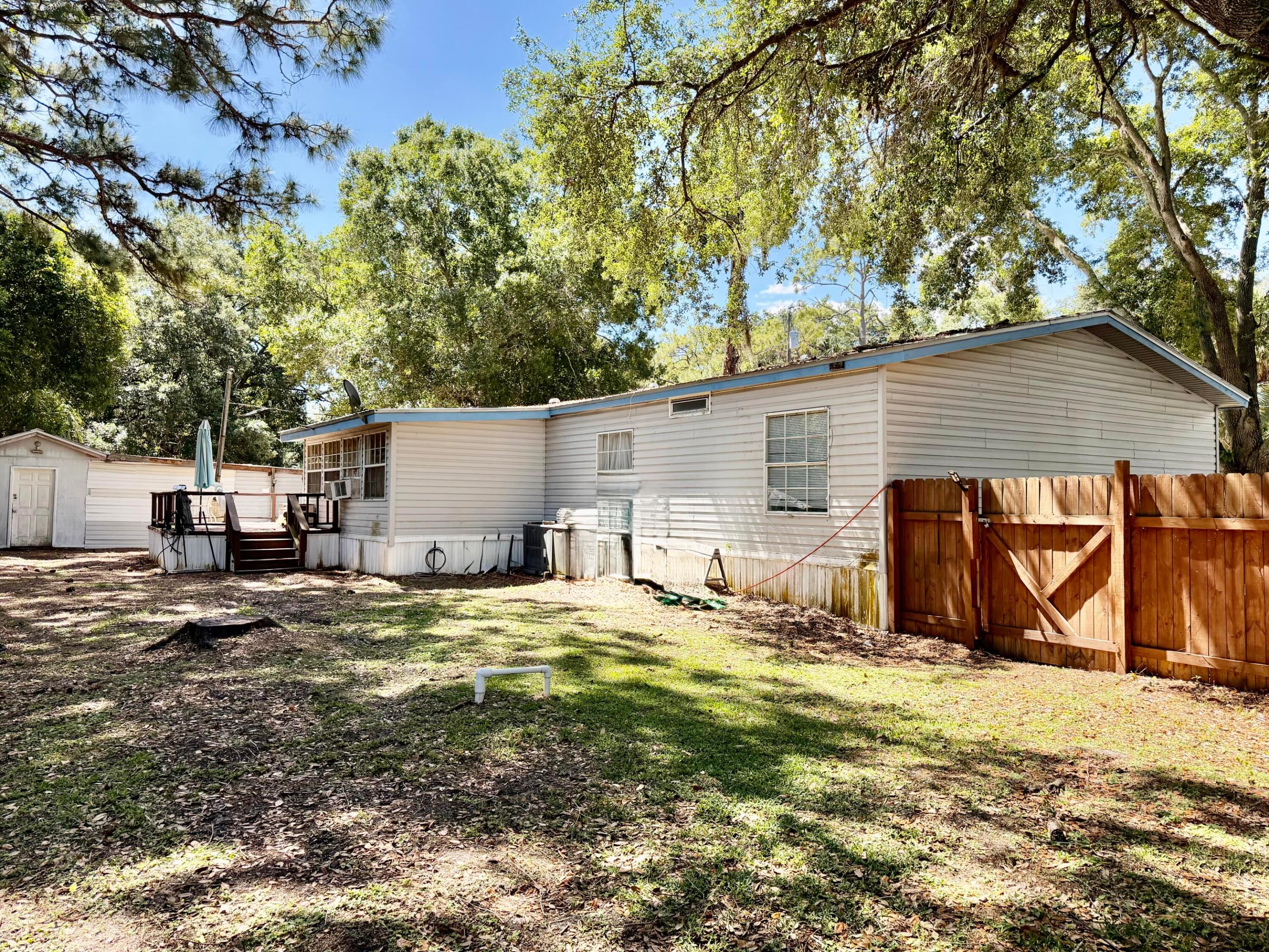 PINE OAKS VILLAGE NO 1 - Residential