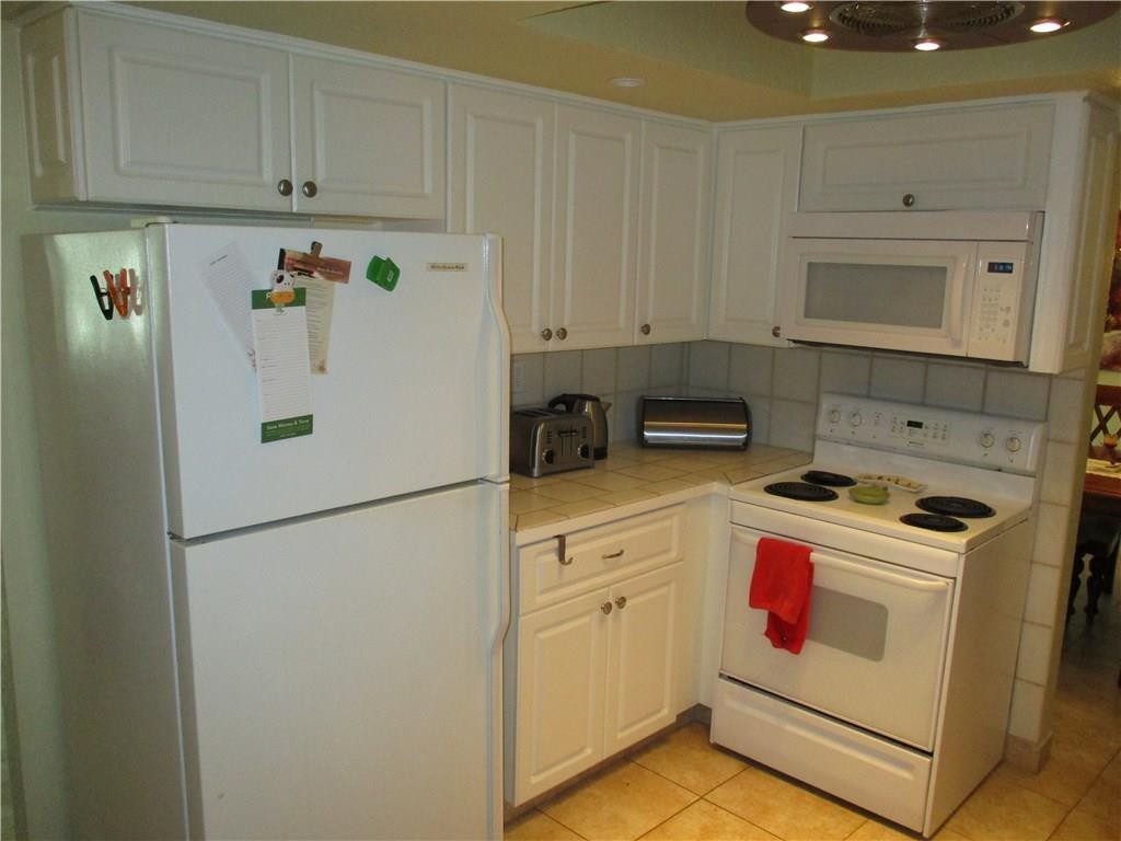 Mainlands Of Tamarac Lake - Residential