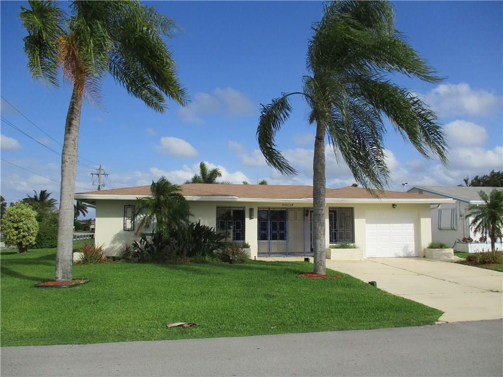 Mainlands Of Tamarac Lake - Residential