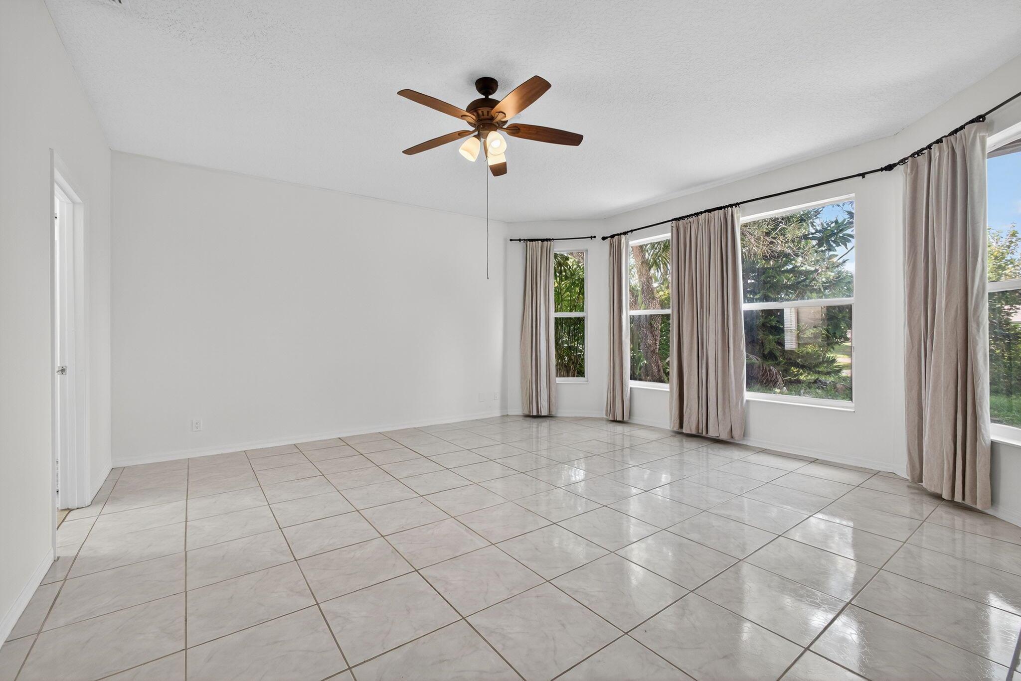 ORANGE POINT TR B - Residential Lease