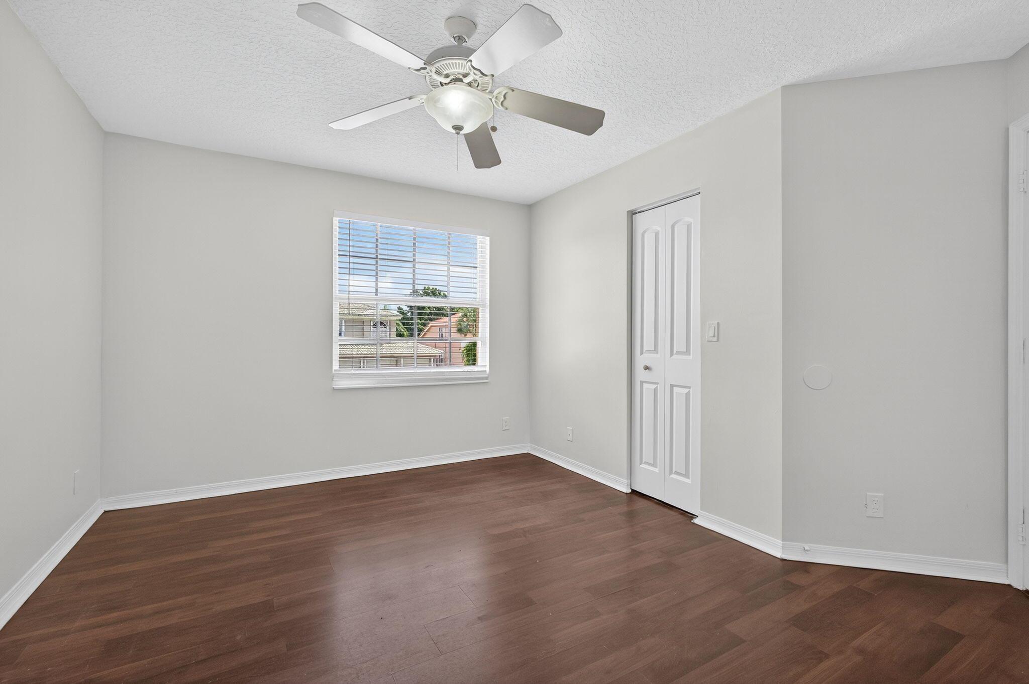 ORANGE POINT TR B - Residential Lease