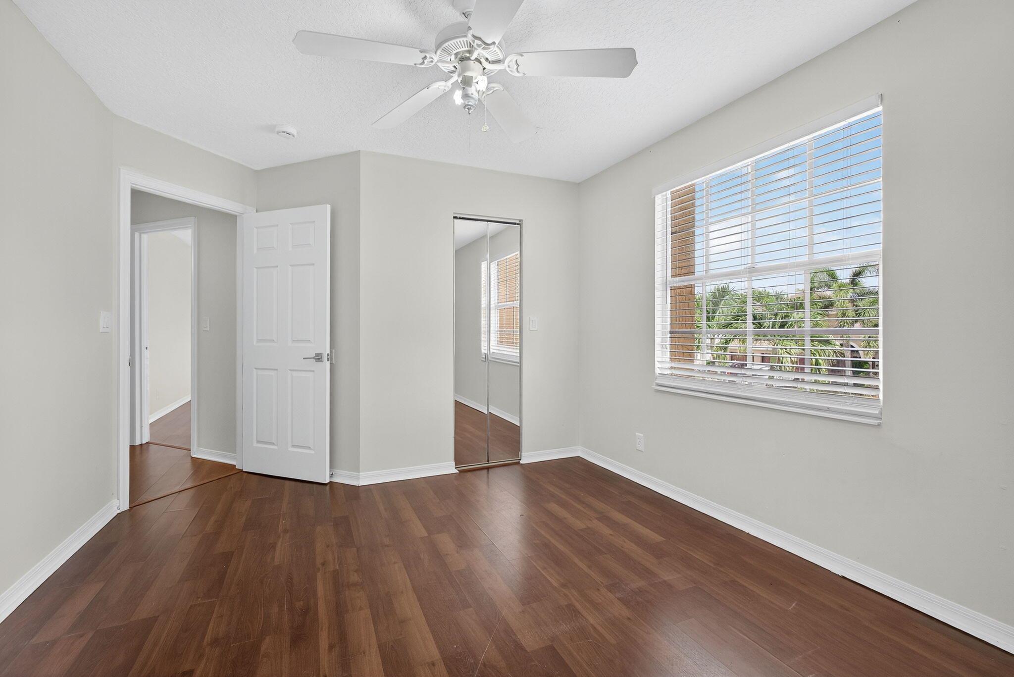 ORANGE POINT TR B - Residential Lease