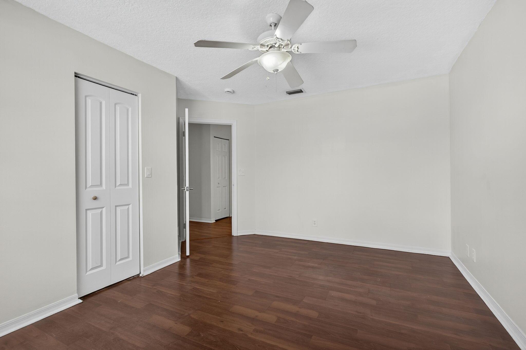 ORANGE POINT TR B - Residential Lease