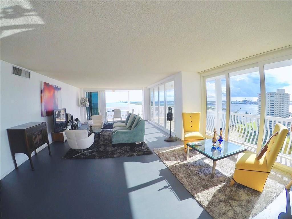 POINT OF AMERICAS - Residential