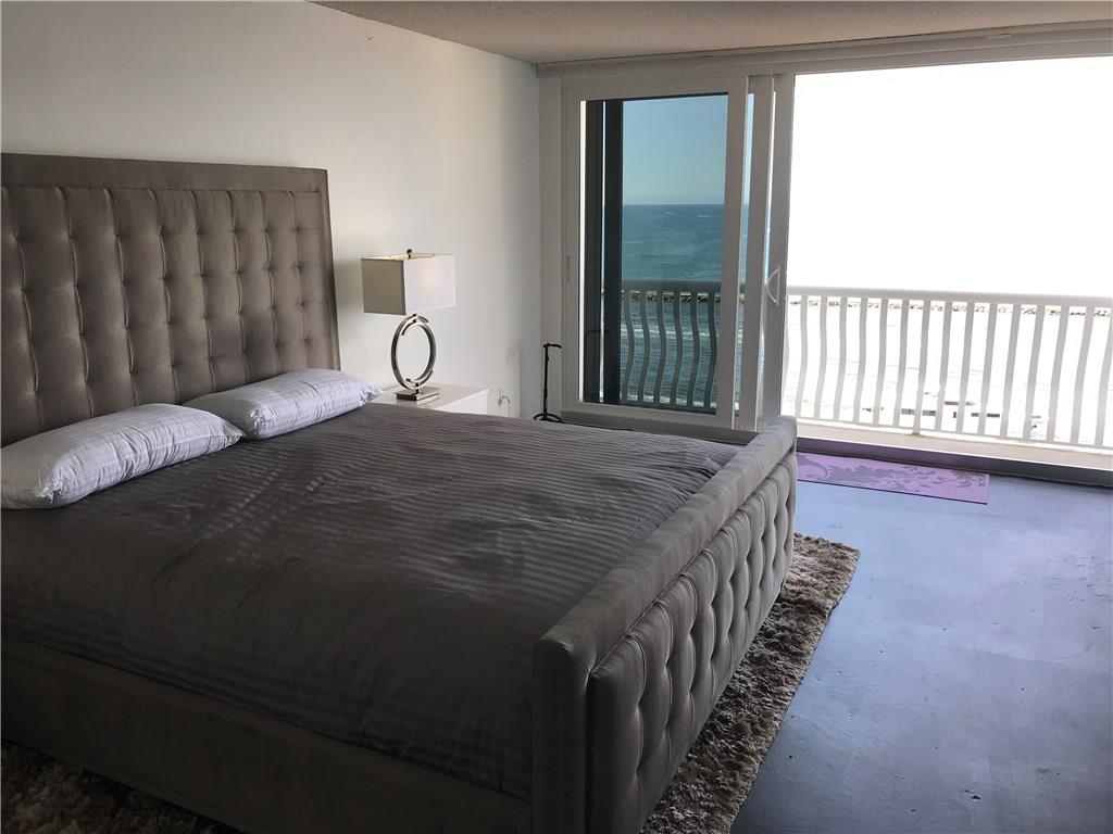 POINT OF AMERICAS - Residential