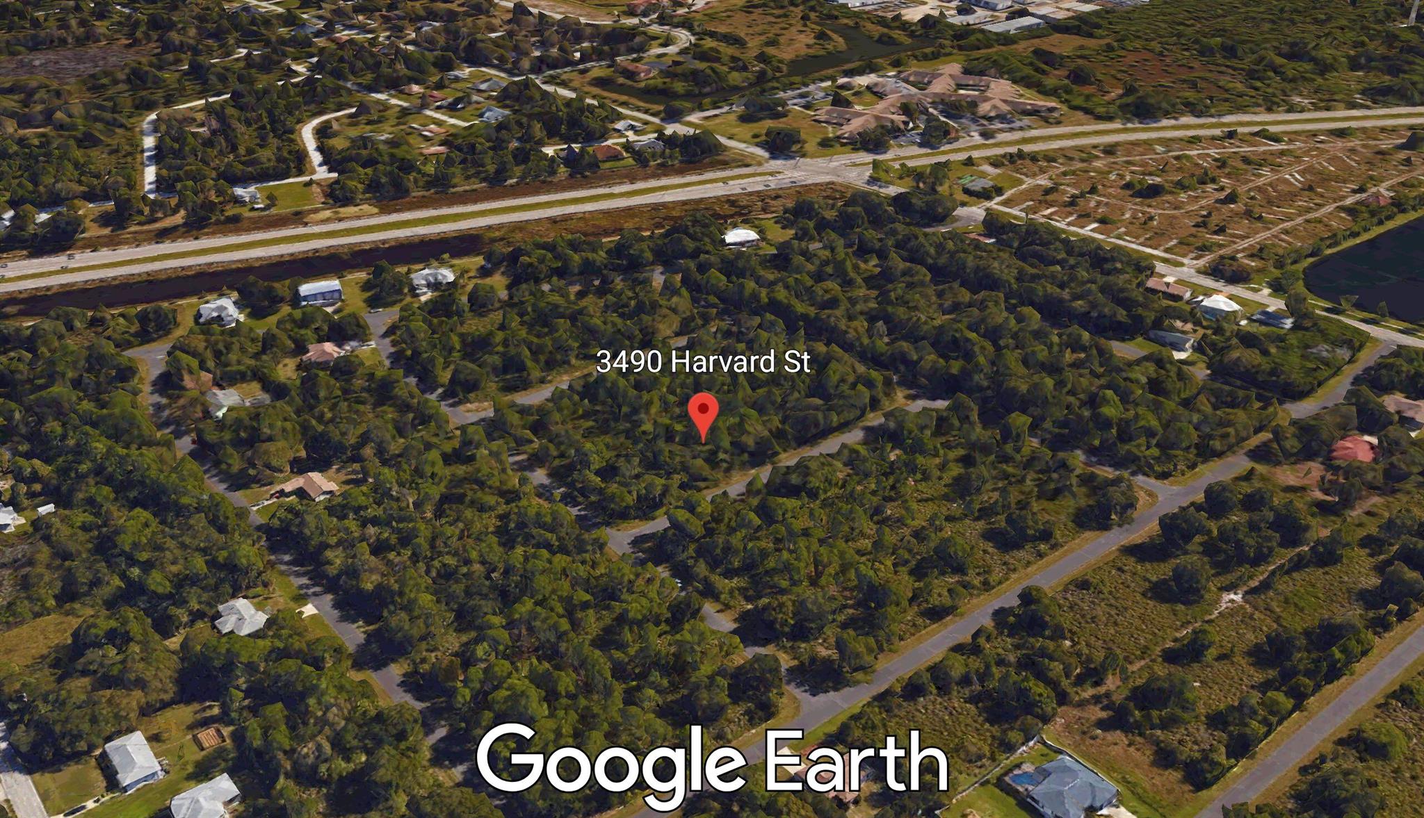 No Homeowner's Association, No Deed Restrictions, No Community Development Districts!!! Do not wait until demand exceeds supply!! Area does not require Scrub Jay mitigation per the Charlotte County Property Appraiser website 09/21/2023, buyer shall reconfirm during due diligence period. This great Residential Single Family Home zoned lot in beautiful Port Charlotte is conveniently located to shopping, dining, banking, etc. New Construction in surrounding areas.