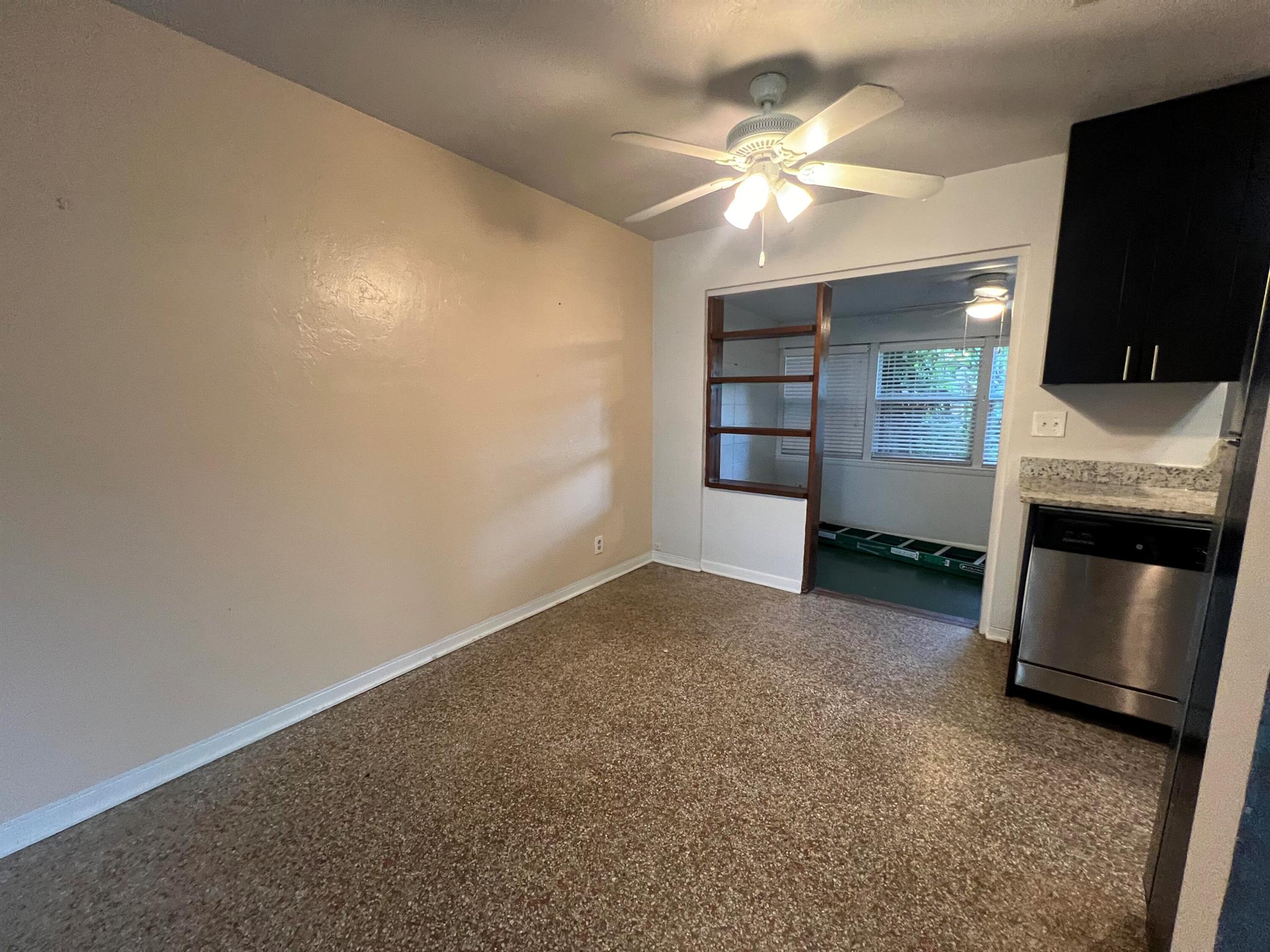 BROADWAY - Residential Lease