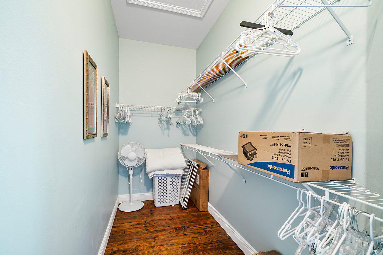 ST ANDREWS AT POLO CLUB - Residential Lease