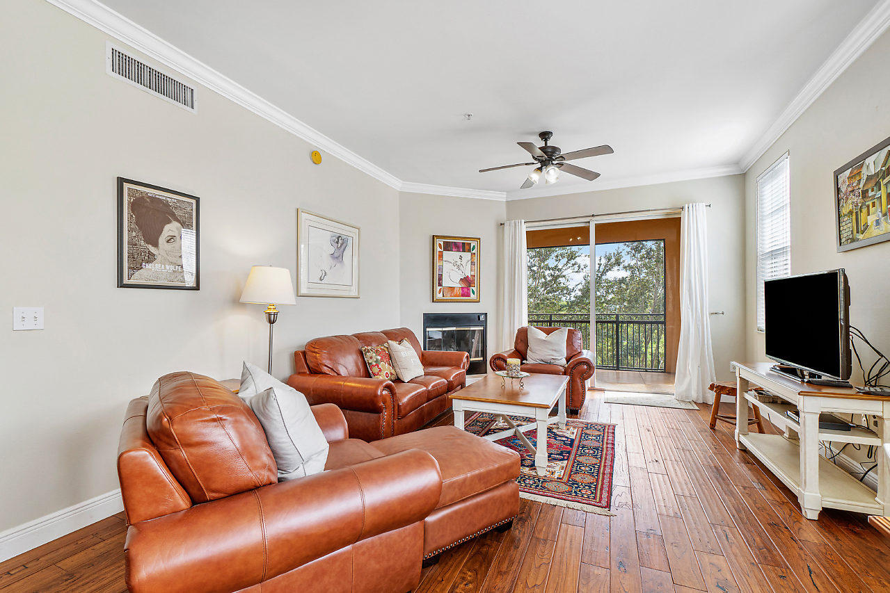 ST ANDREWS AT POLO CLUB - Residential Lease