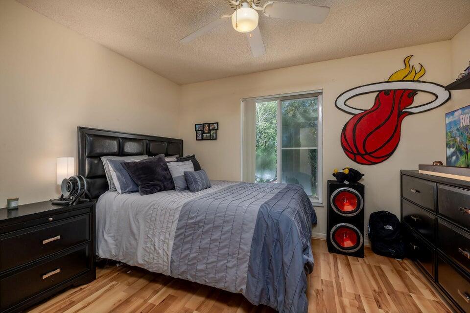 THE ANCHORAGE - Residential Lease