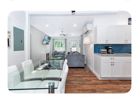Tiny photo for 700 NE 17th Way, Fort Lauderdale, FL 33304 (MLS # B26028452)