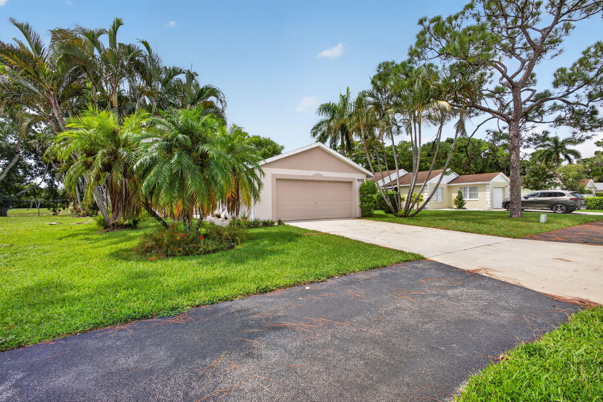 1252 PINE SAGE Circle