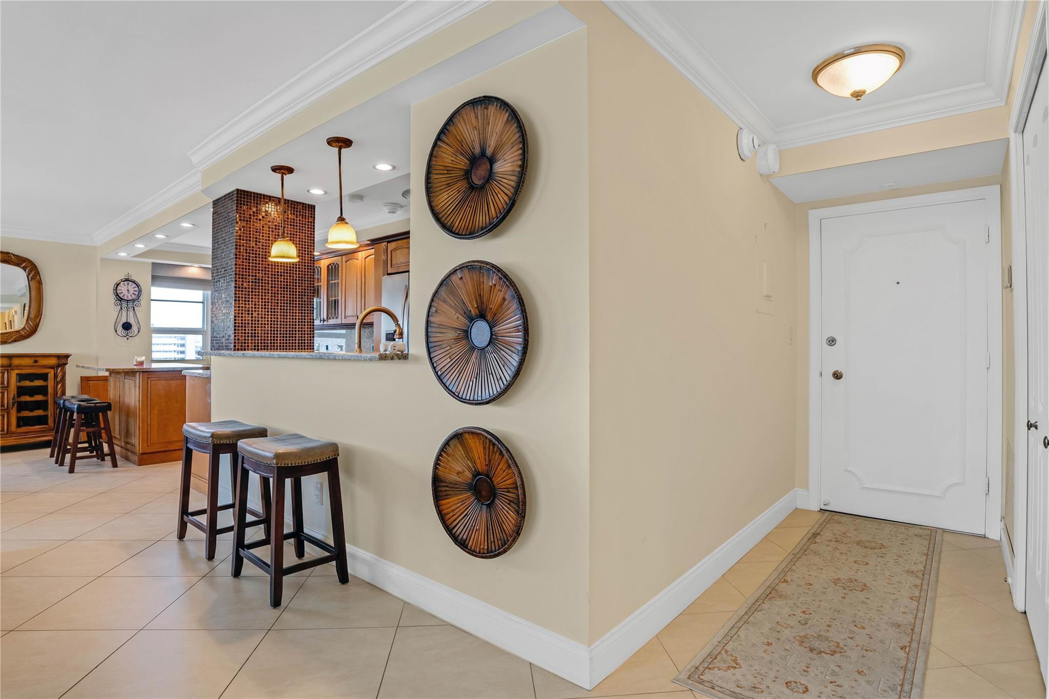 GREAT LOCATiION, IN THE HEART OF POMPANO BEACH, BEAUTIFUL UPDATED CONDO WITH OPEN BALCONY. BEAUTIFUL BEACH, PIER AND PRIME RESTAURANTES, CLOSE TO GOLF COUSES, TENNIS COUTS AND LOTS OF ENTERTENIMENTS. UNIT WITH VIEWS OF THE CITY AND OCEAN. 24 HRS FRONT DESK -COVERED GARAGE-GYM AND A HEATED POOL. UNIT RENOVATED, OPEN FLOOR PLAN RENOVATED KITCHEN WIT GRANITE COUNTER TOPS AND TOP SS APPLIANCES. LOTS OF SPACE. THE UNIT IS FURNISH WITH A HIGHT QUALITY BUILT-INS AND FURNITURE, IN UNIT LAUNDRY-ROOM WITH GREAT STORAGE SPACE. ALSO A SMALL OFICE SPACE. THIS UNIT CAN BE AVALIBLE FOR SEASON FROM OCTOBER TO MARCH, RENT FOR A MINIMUM LEASE OF 5 MONTHS, IT WILL INCLUDE INTERNET AND CABLE.