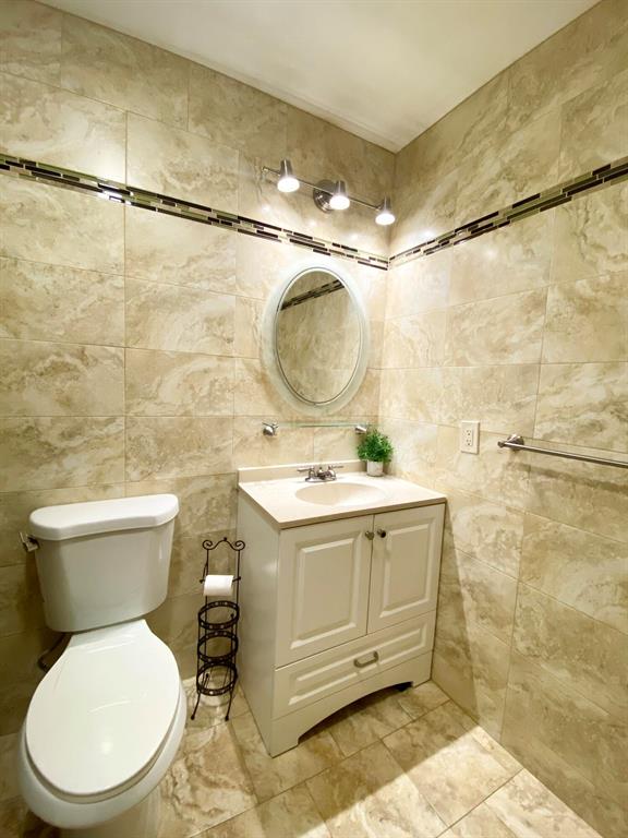 KINGS POINT NORMANDY CONDOS - Residential