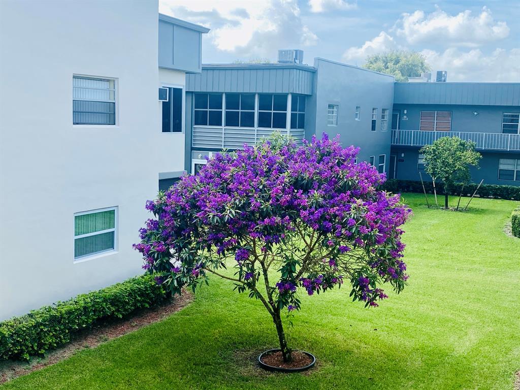 KINGS POINT NORMANDY CONDOS - Residential